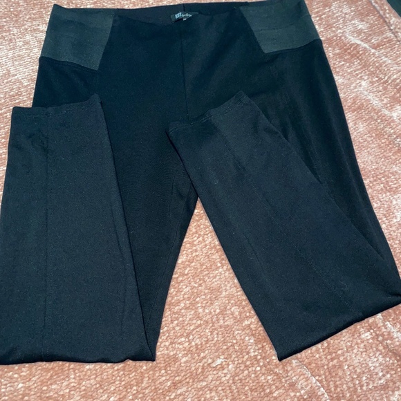 Kut from the Kloth Angie Skinny Leggings in Excellent Condition - Picture 1 of 9